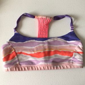 Lululemon sports bra